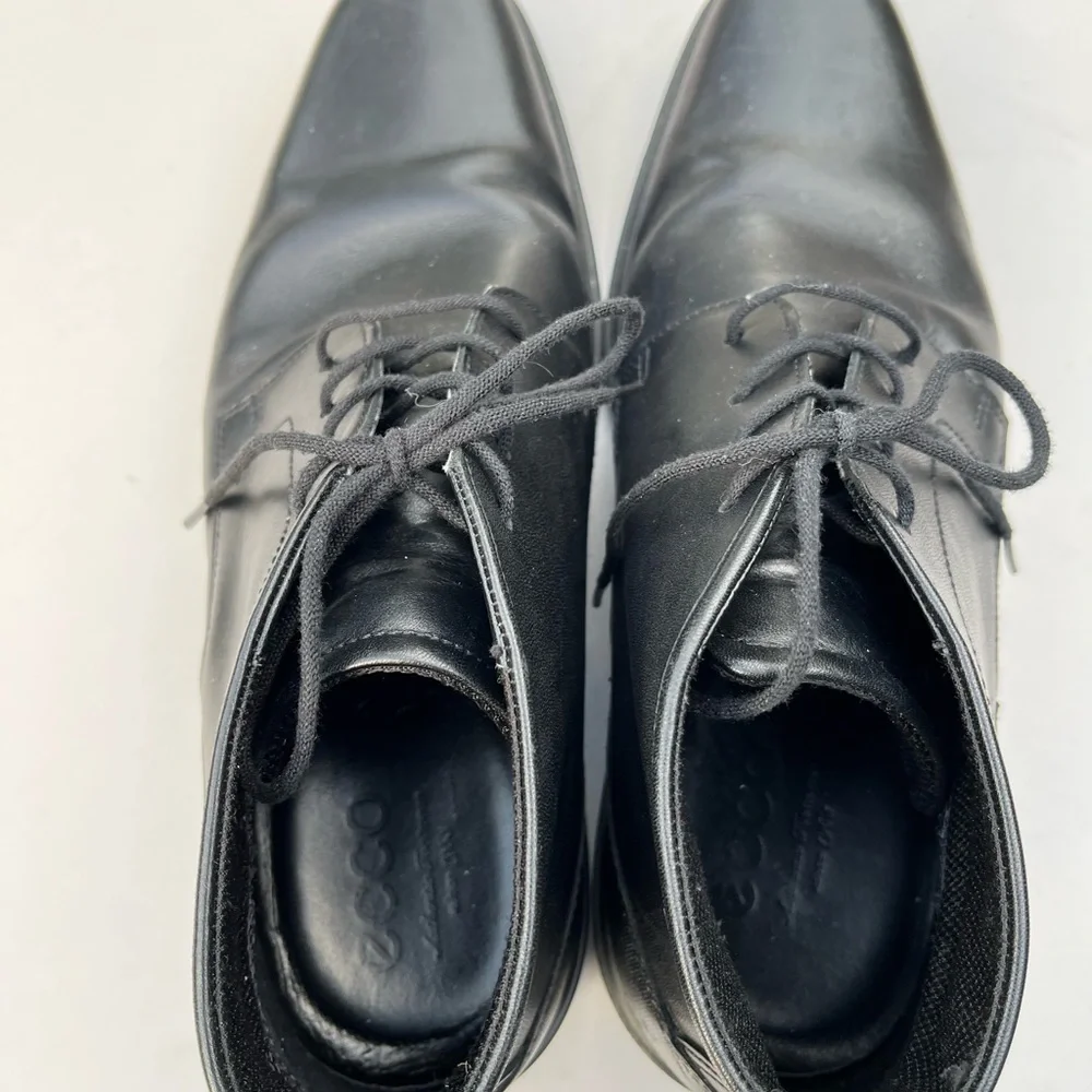 Ecco excellent men’s